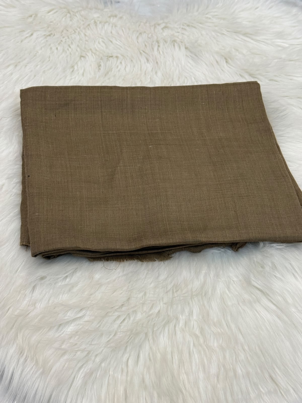 Premium Pashmina 2PC – 5 Yard Suit
