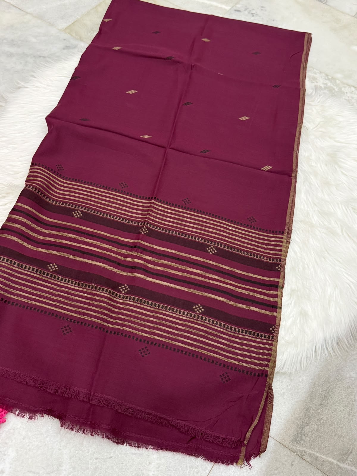 Pashmina wool shawl