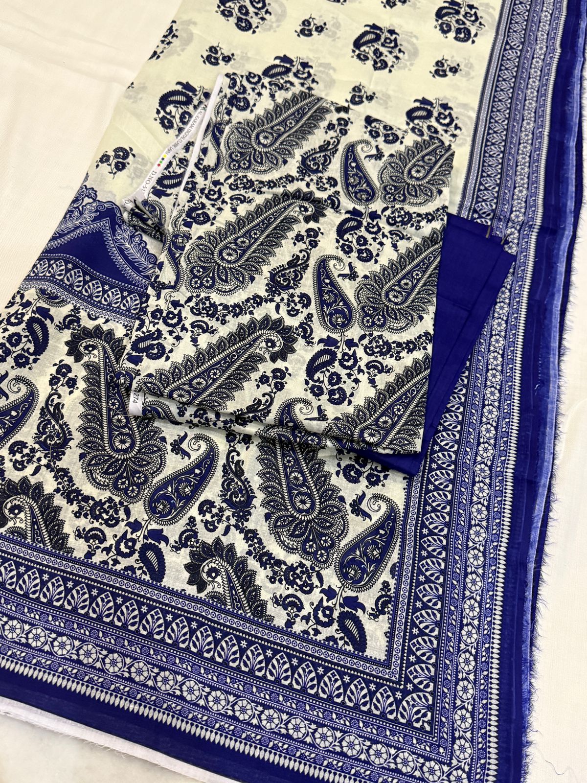 3 PC. LAWN UNSTITCHED SUIT