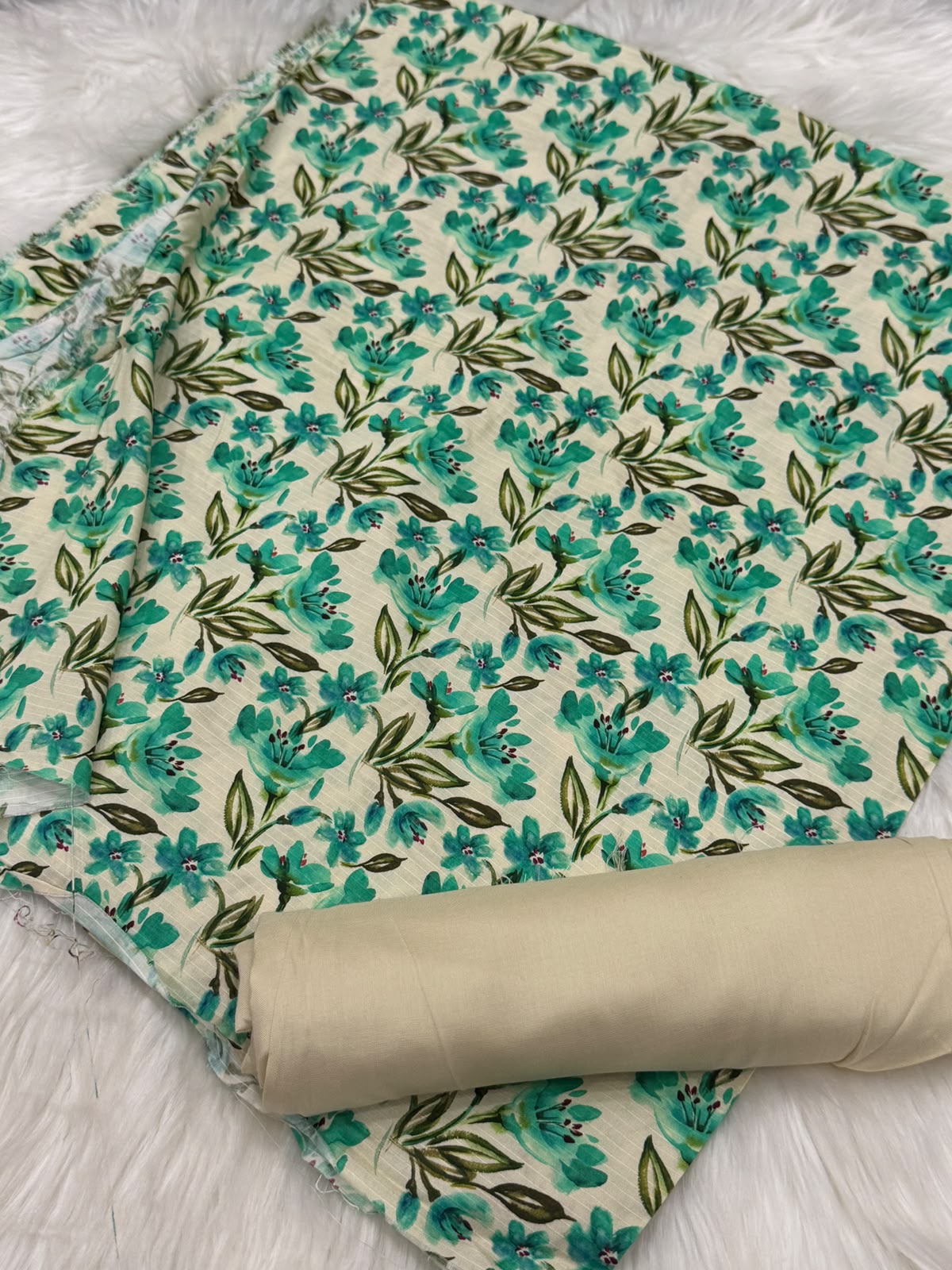 Doria Linen Printed 2PC – Unstitched