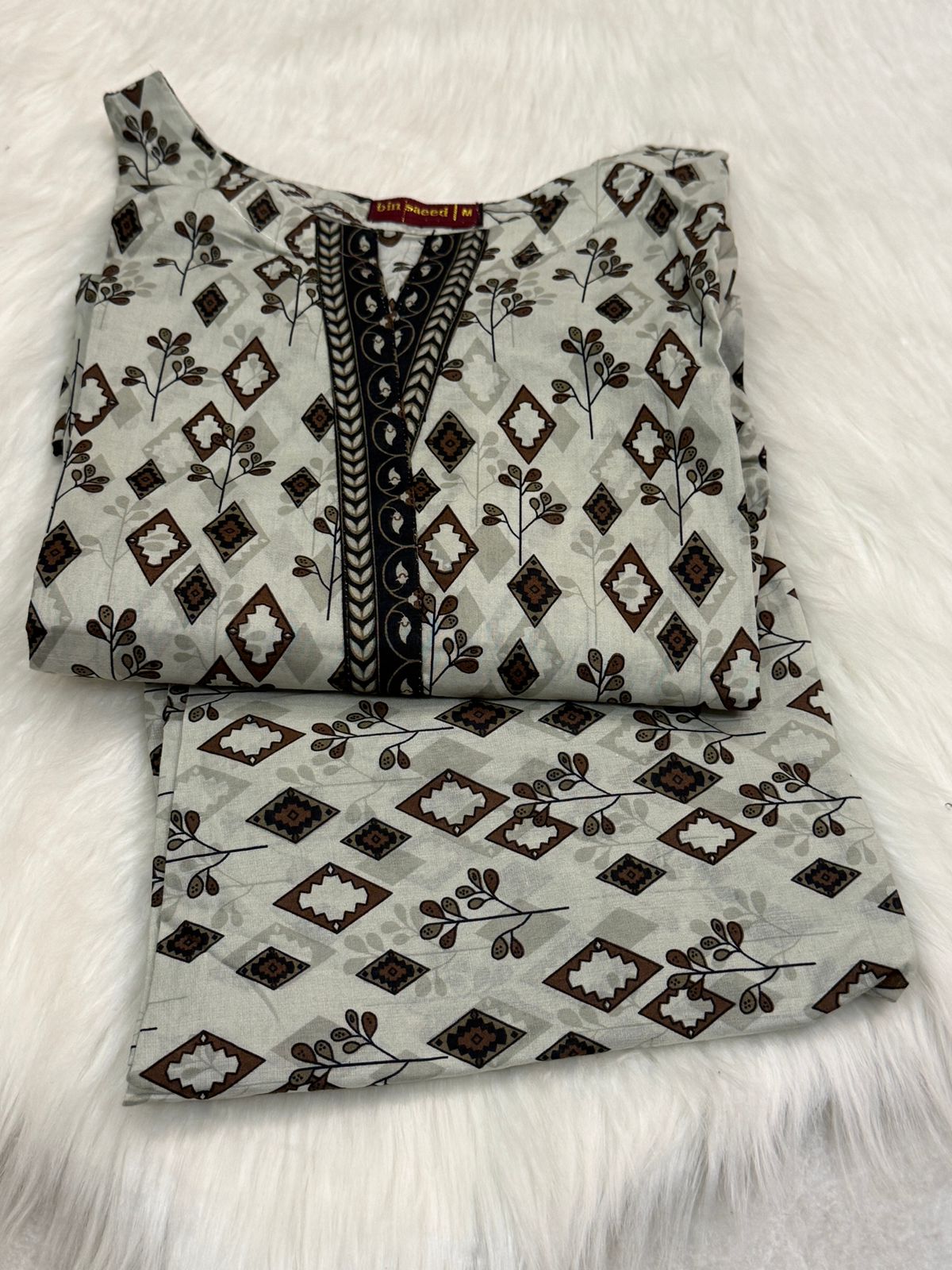 Lawn 2 pc