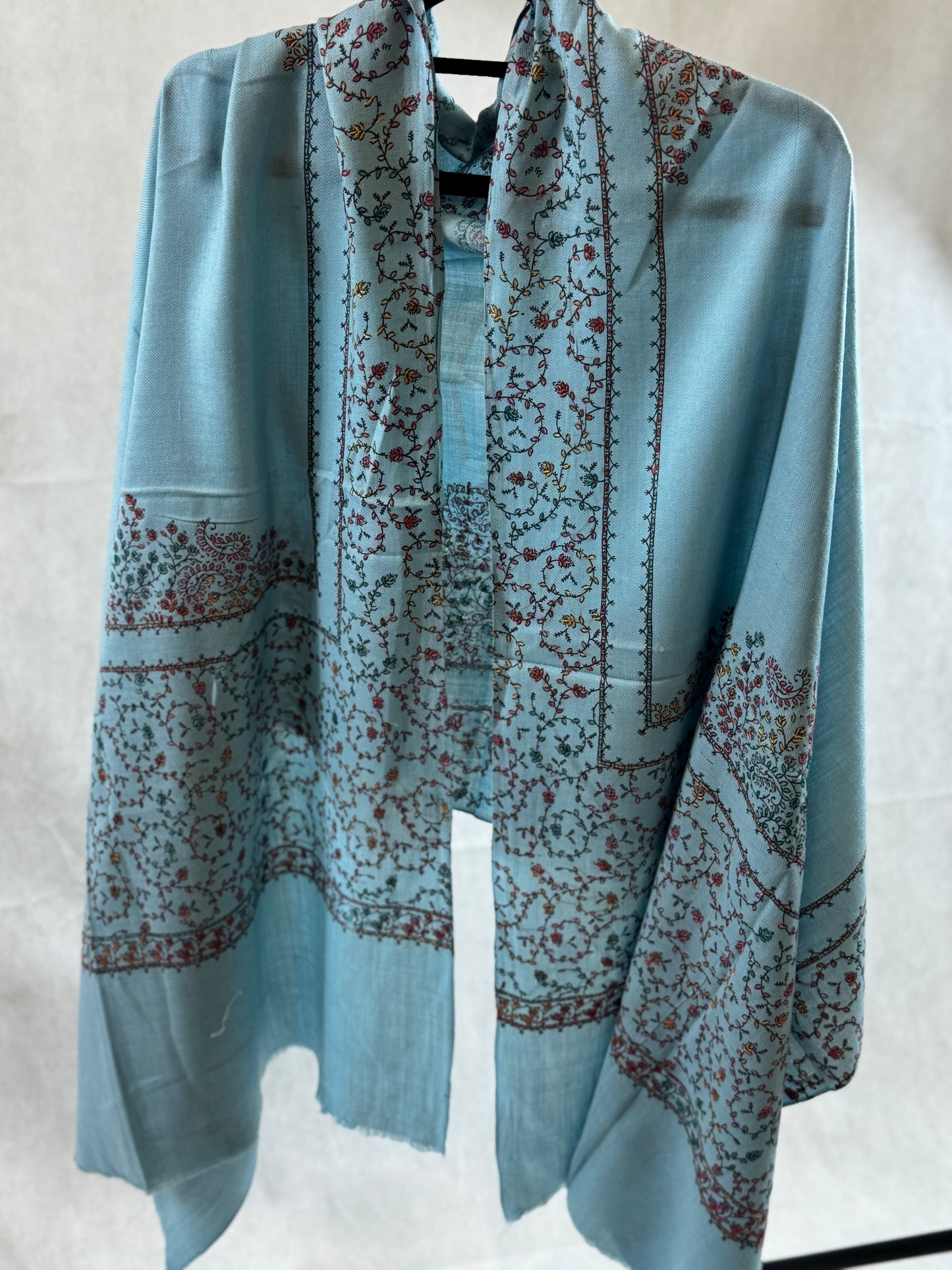 Embroidered mini pashmina shawl