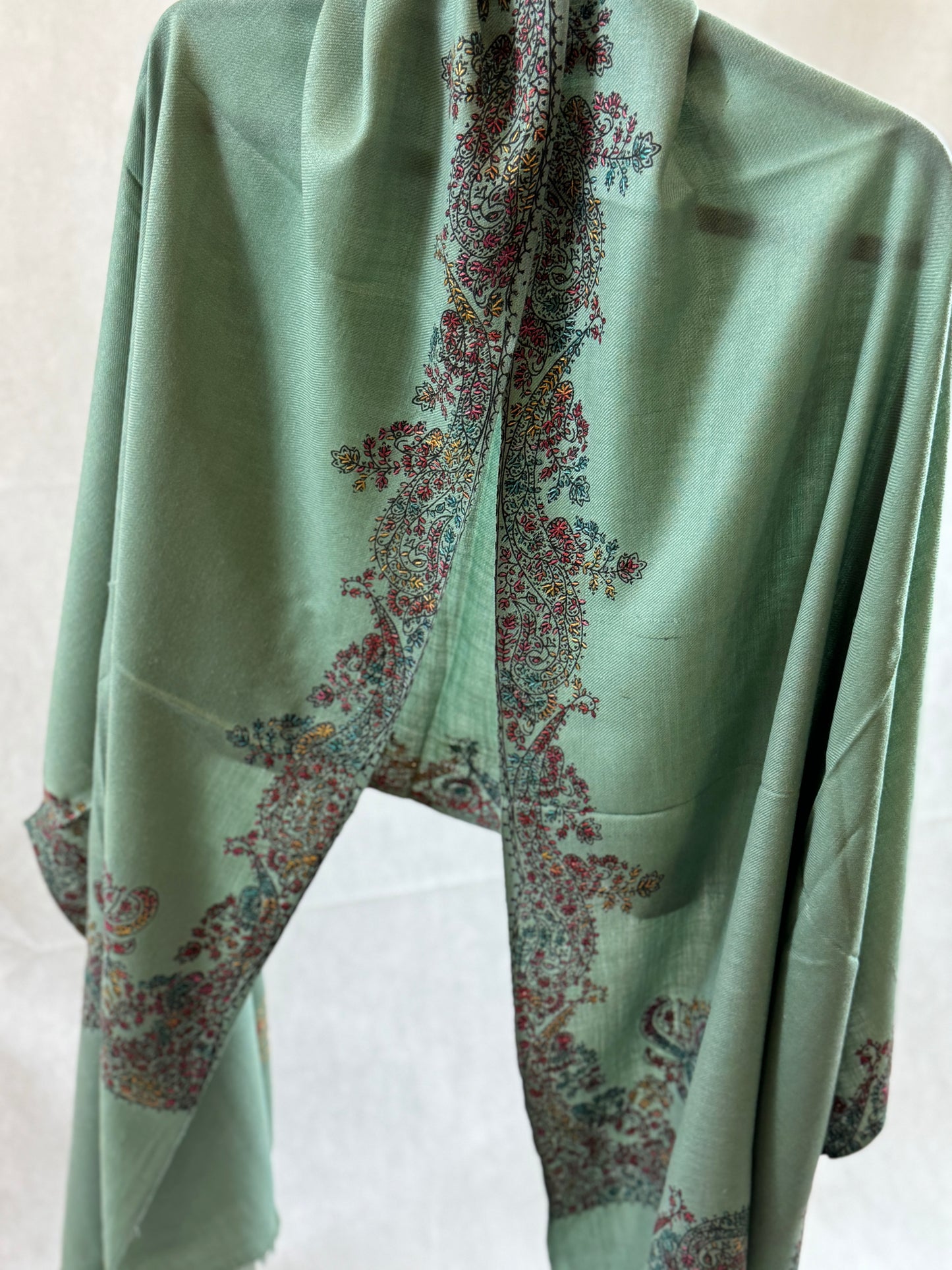 Embroidered mini pashmina shawl