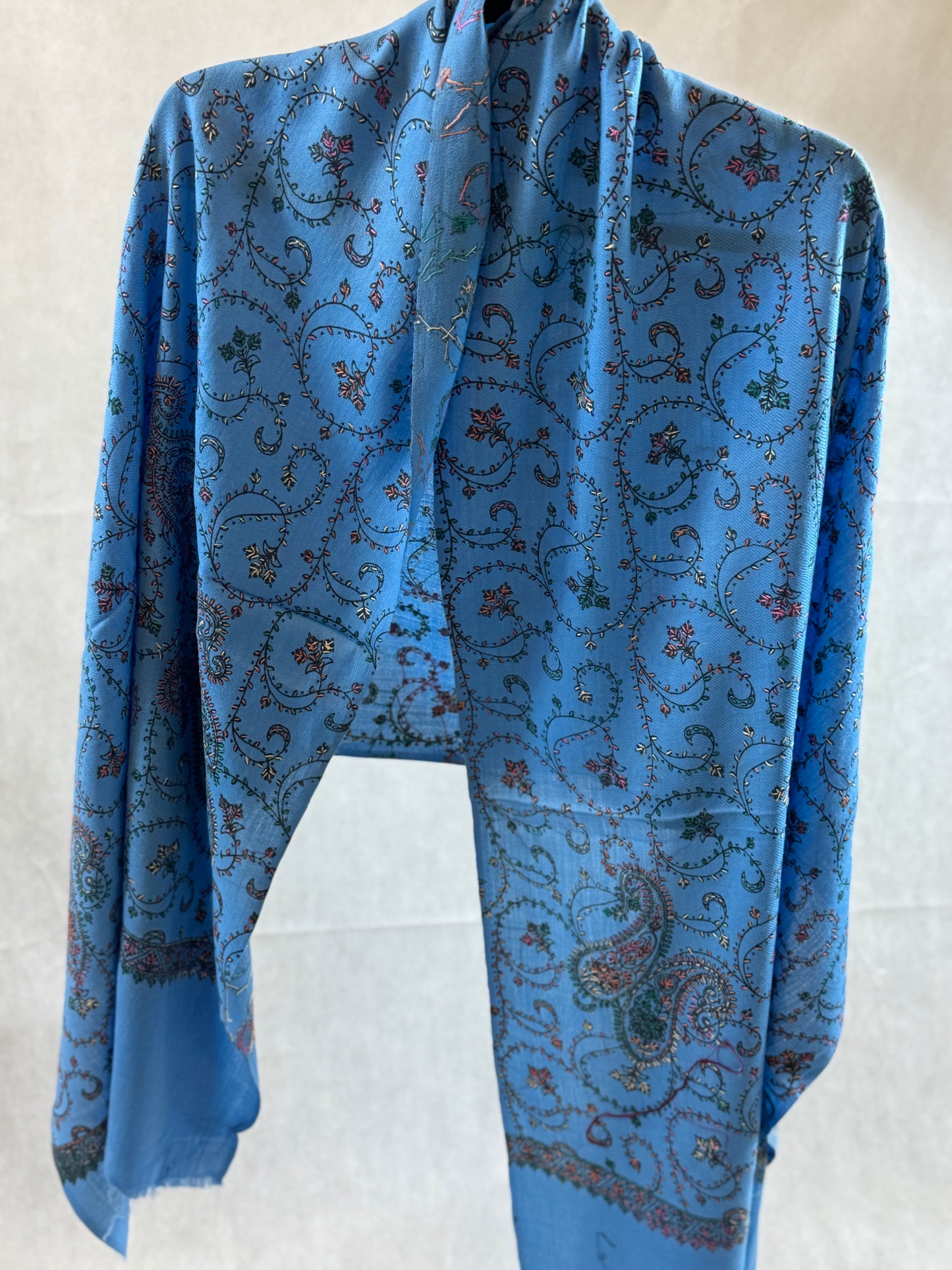 Embroidered mini pashmina shawl