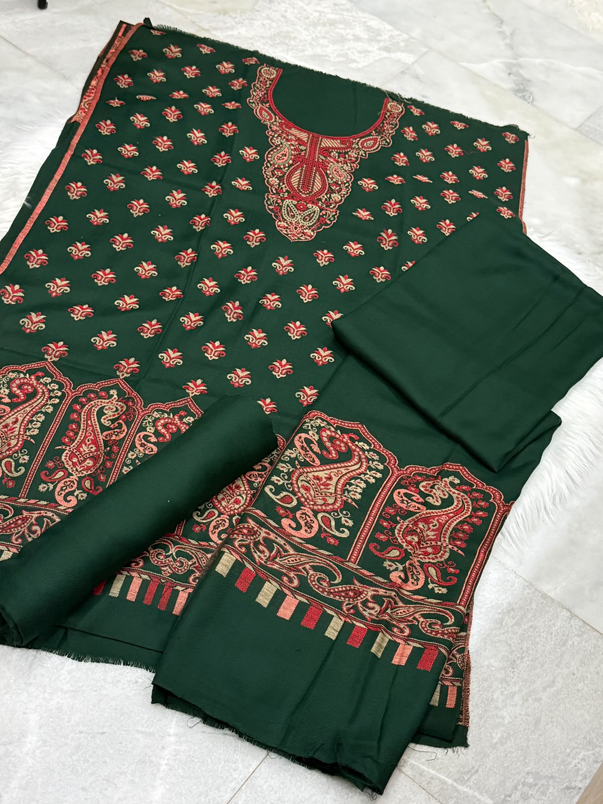 3PC Kani Pashmina Shawl and self Pashmina Suit