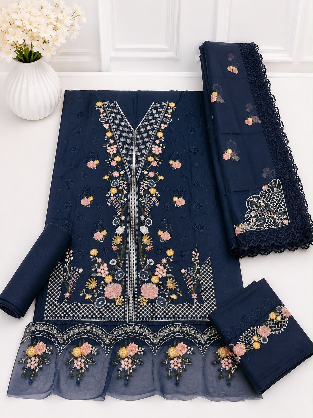 Midnight Fleur | Luxury 3PC Lawn Suit