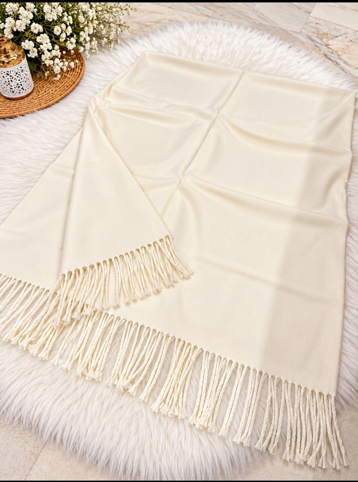 Single Shade Wool Mini Shawl