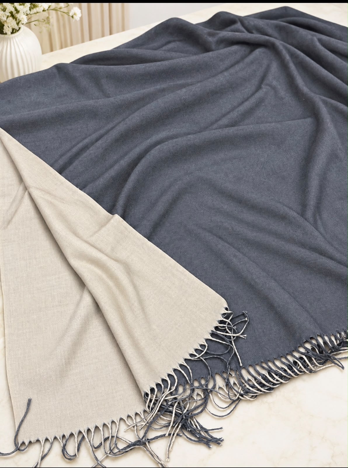 Cozy dubal shade Wool big Shawl