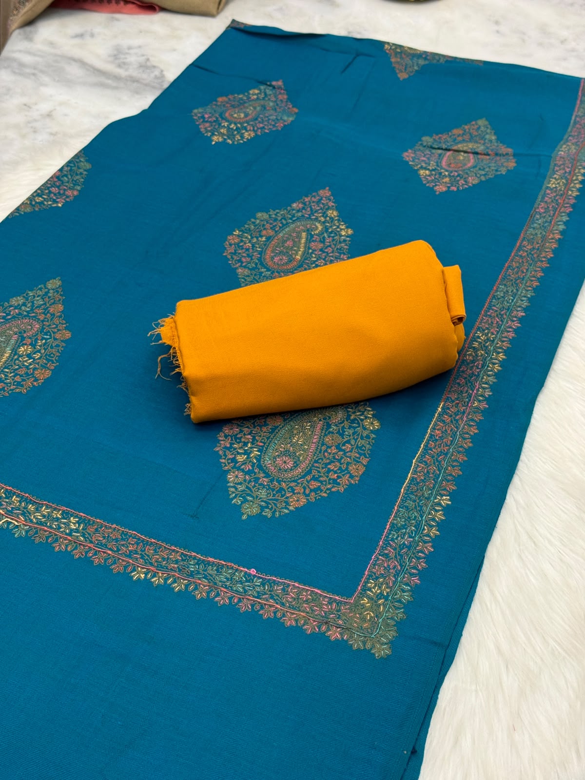 3PC Dhanak Suit with Hand-Embroidered Pashmina Shawl