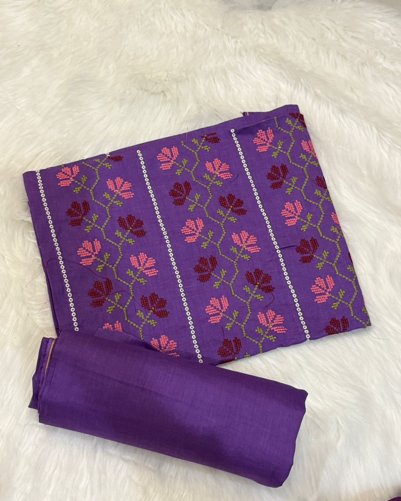 Embroidered 2pc
