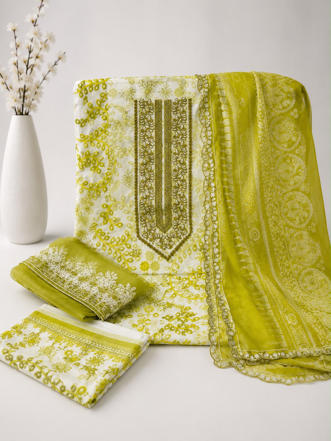 Lime Luxe Maher Three PC