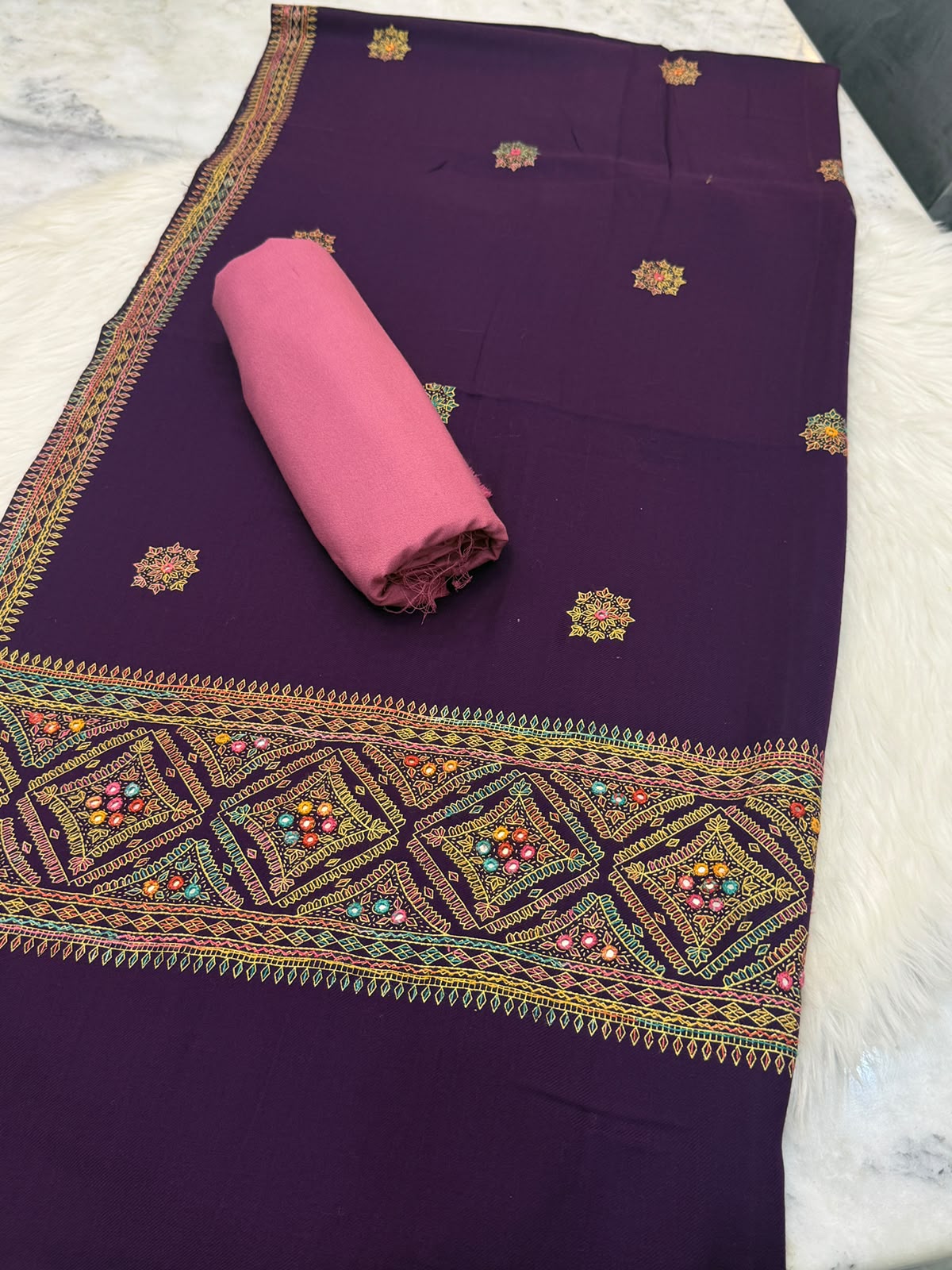 3PC Dhanak Suit with Hand-Embroidered Pashmina Shawl
