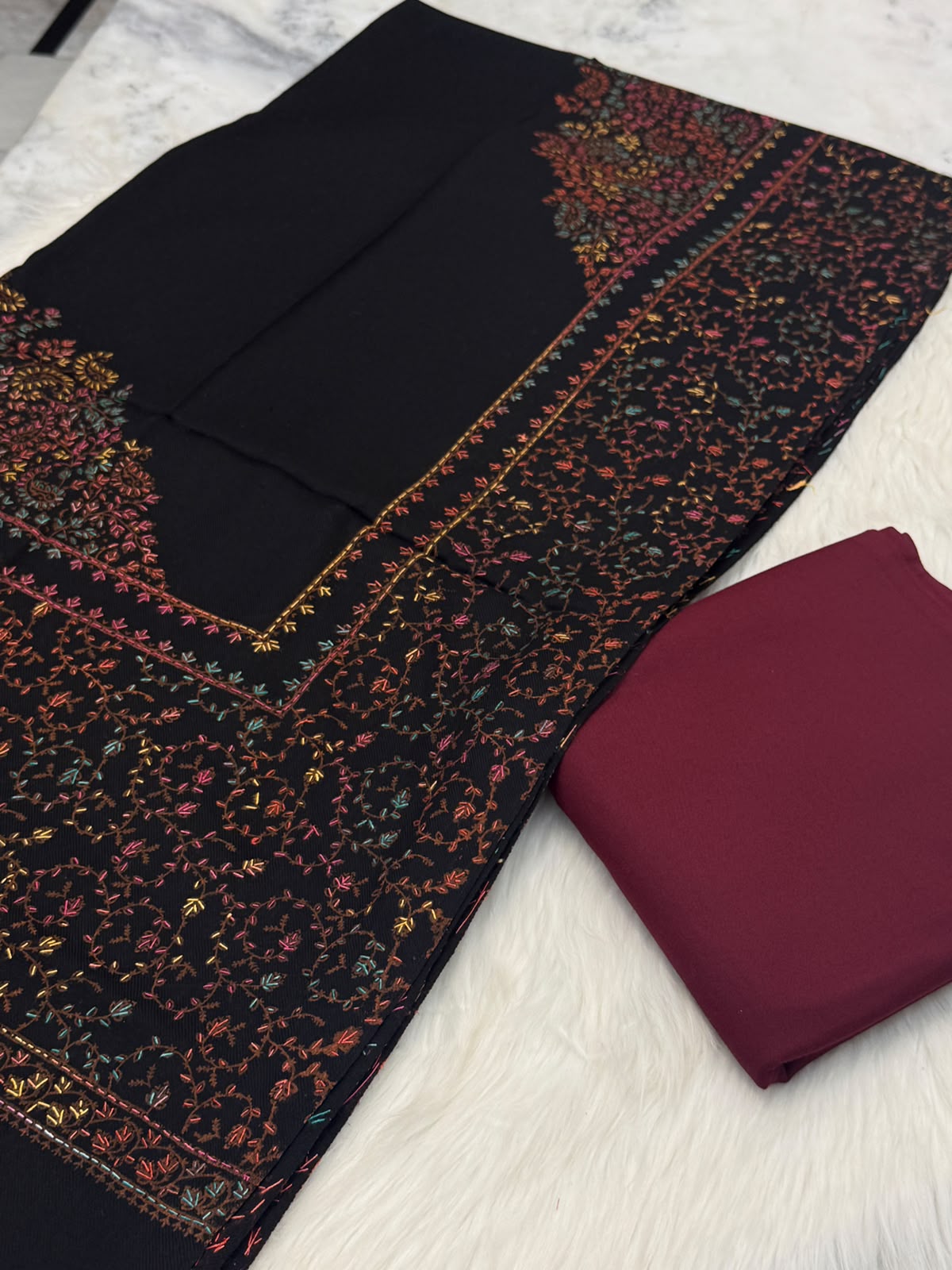 3PC Dhanak Suit with Hand-Embroidered Pashmina Shawl