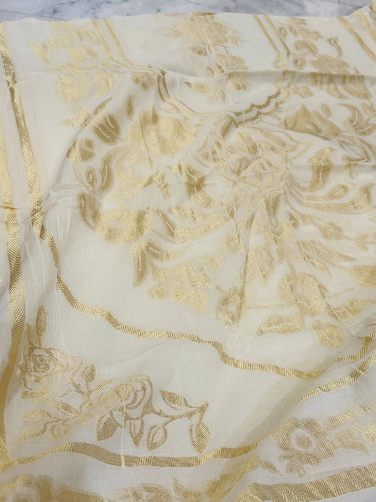 Lawn jacquard dupatta