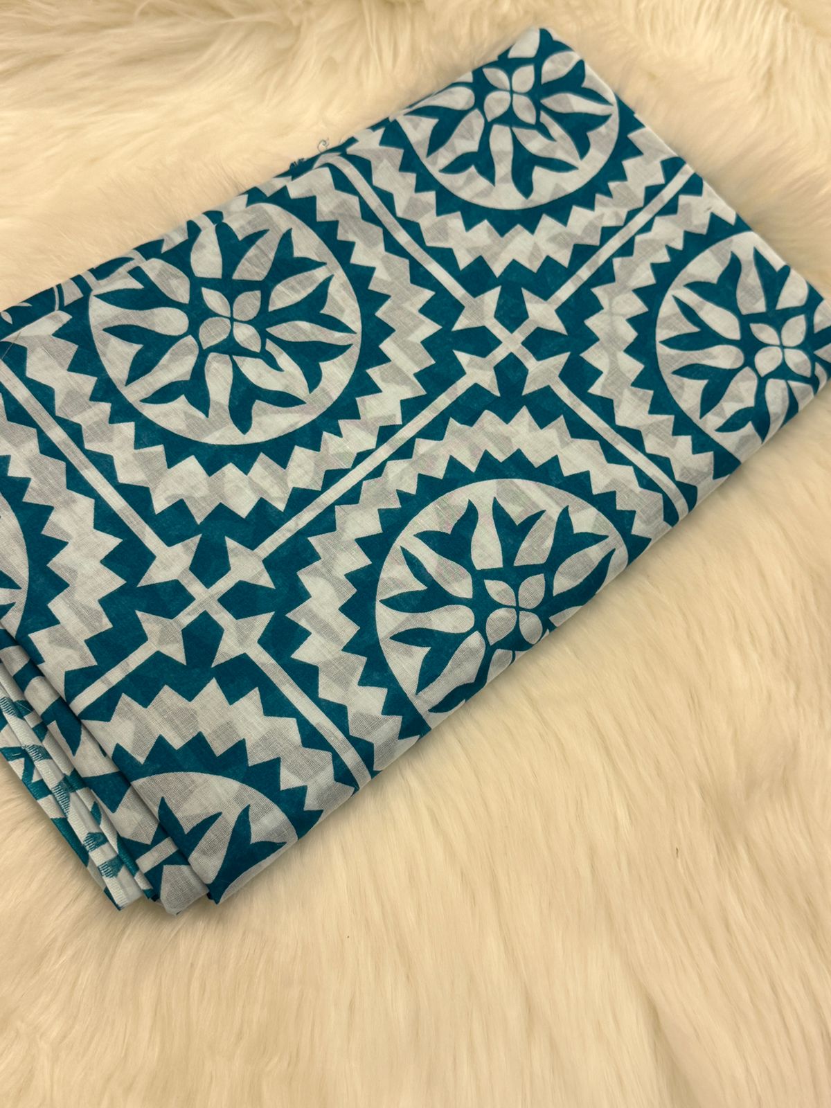 Printed Lawn 2pc