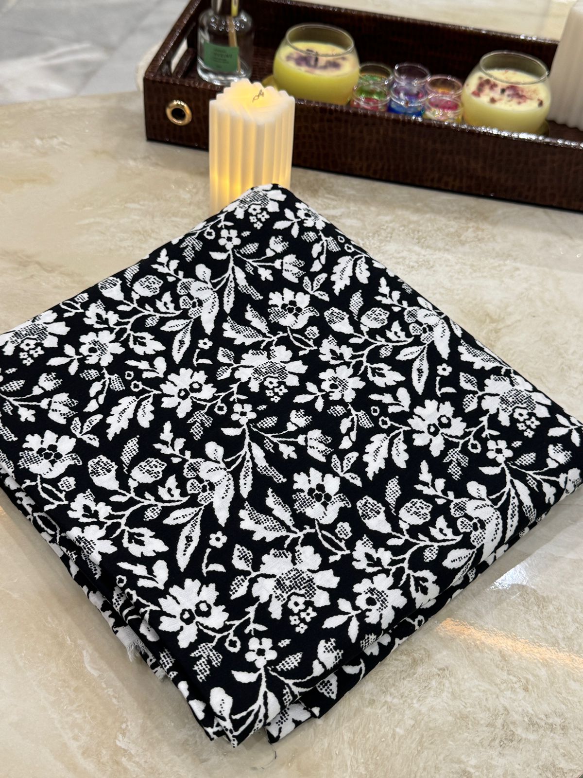 2pc unstiched Lilen Suit