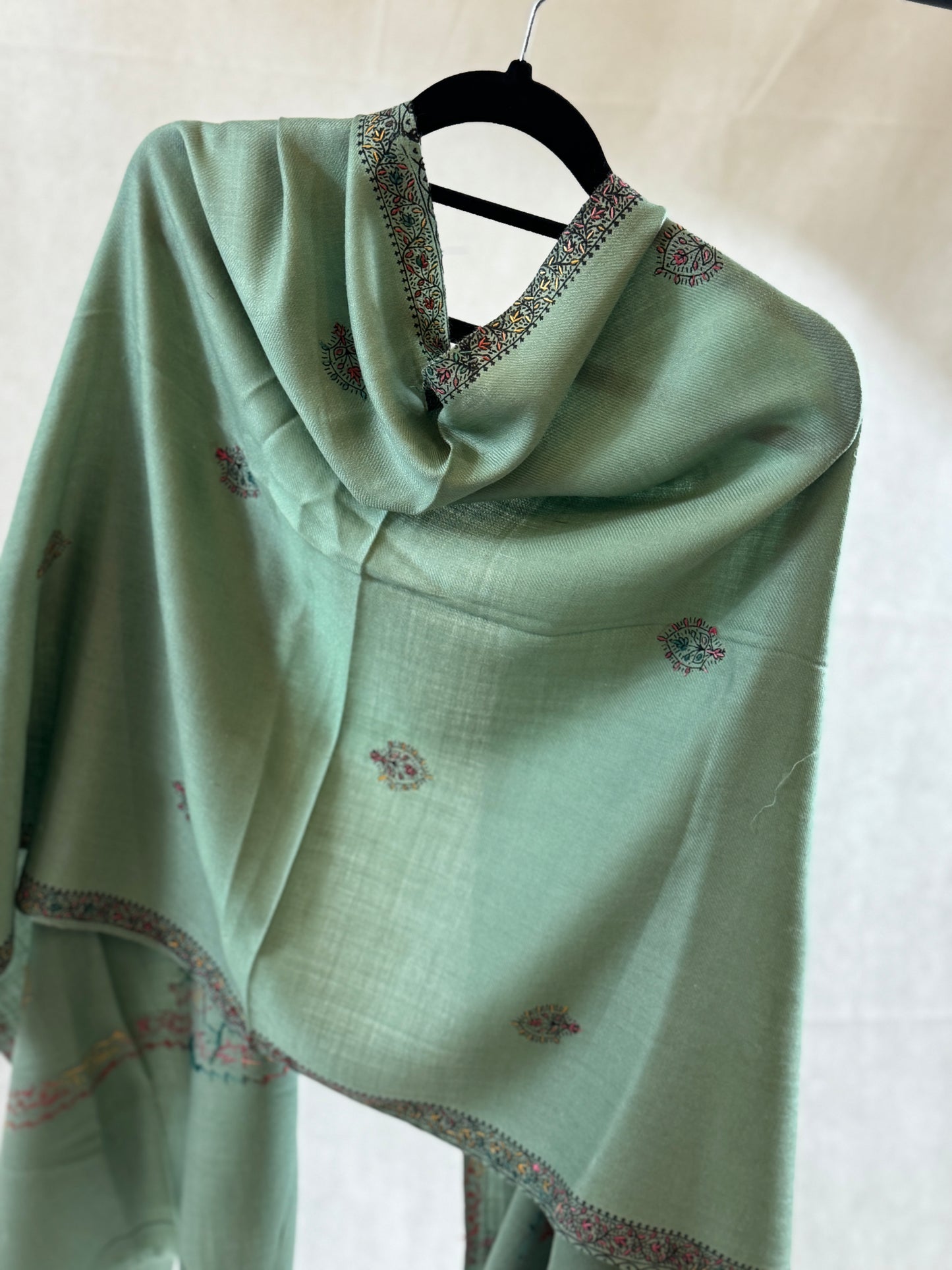 Embroidered mini pashmina shawl