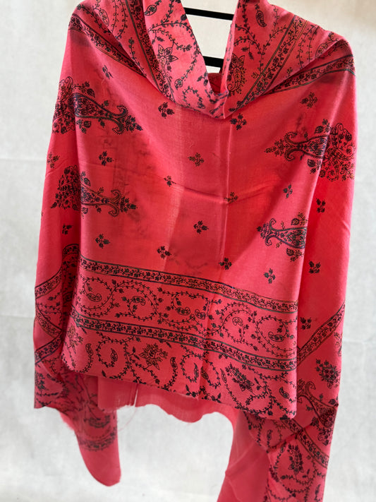 Embroidered mini pashmina shawl