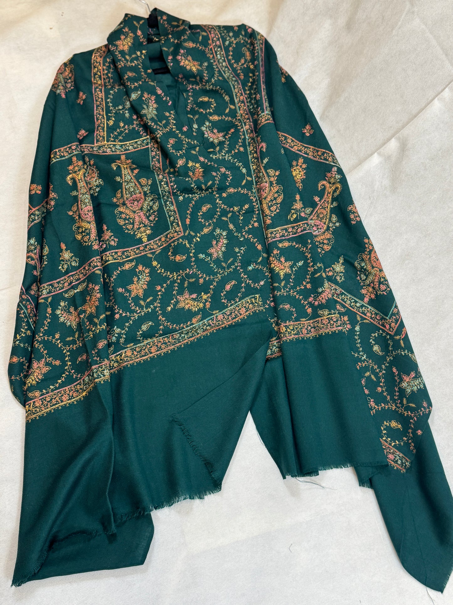 Embroidered mini pashmina shawl