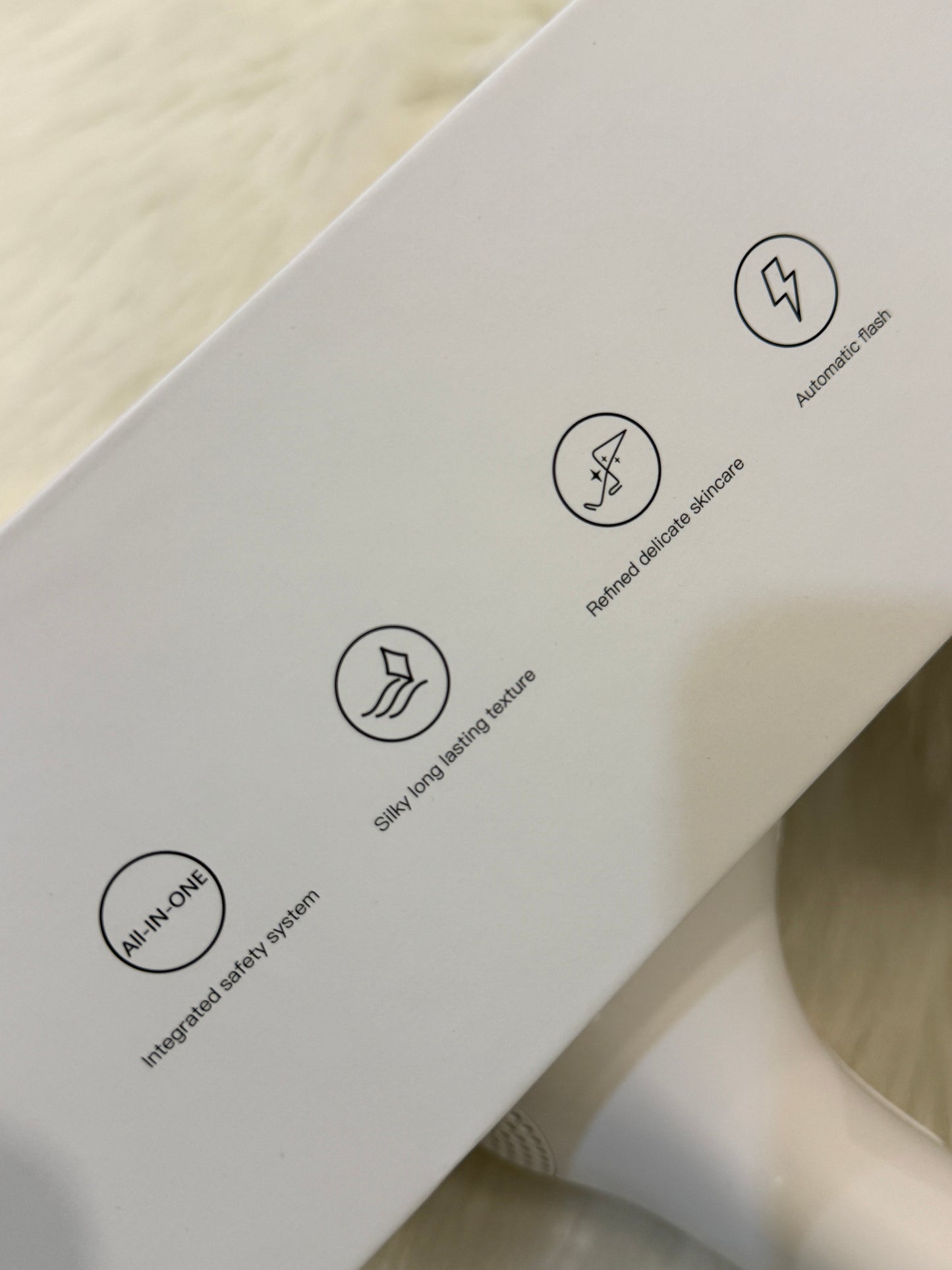 Hair removal device