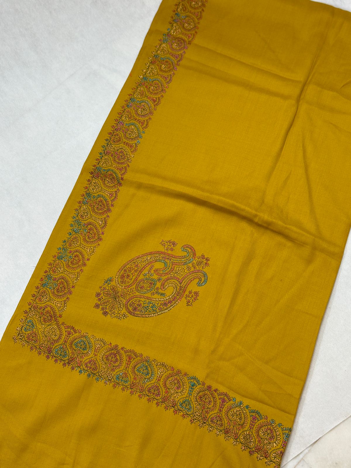 Ar:25- Wool Pashmina Shawl