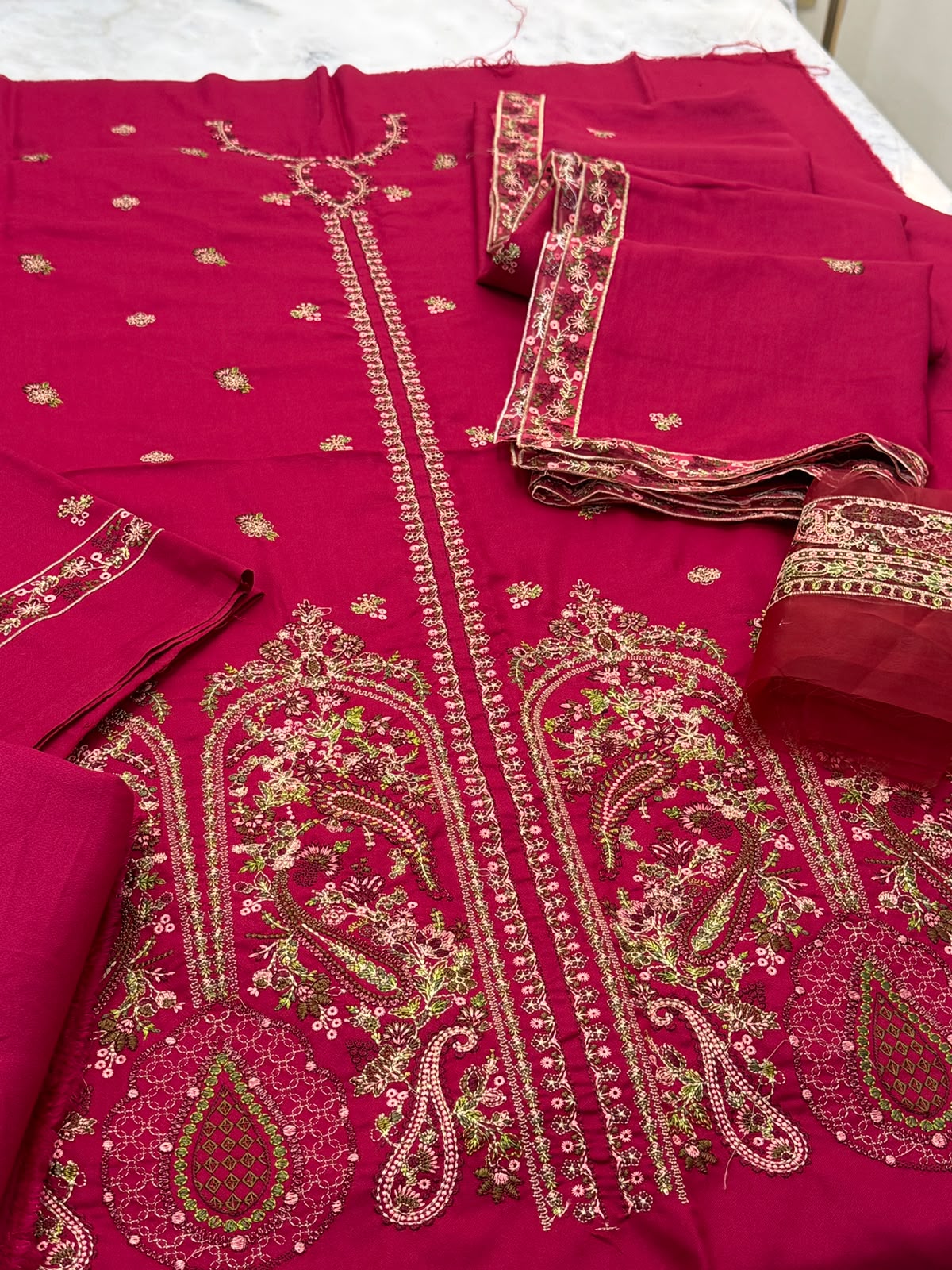 Luxury Dhanak H.R Embroidered 3PC Suit