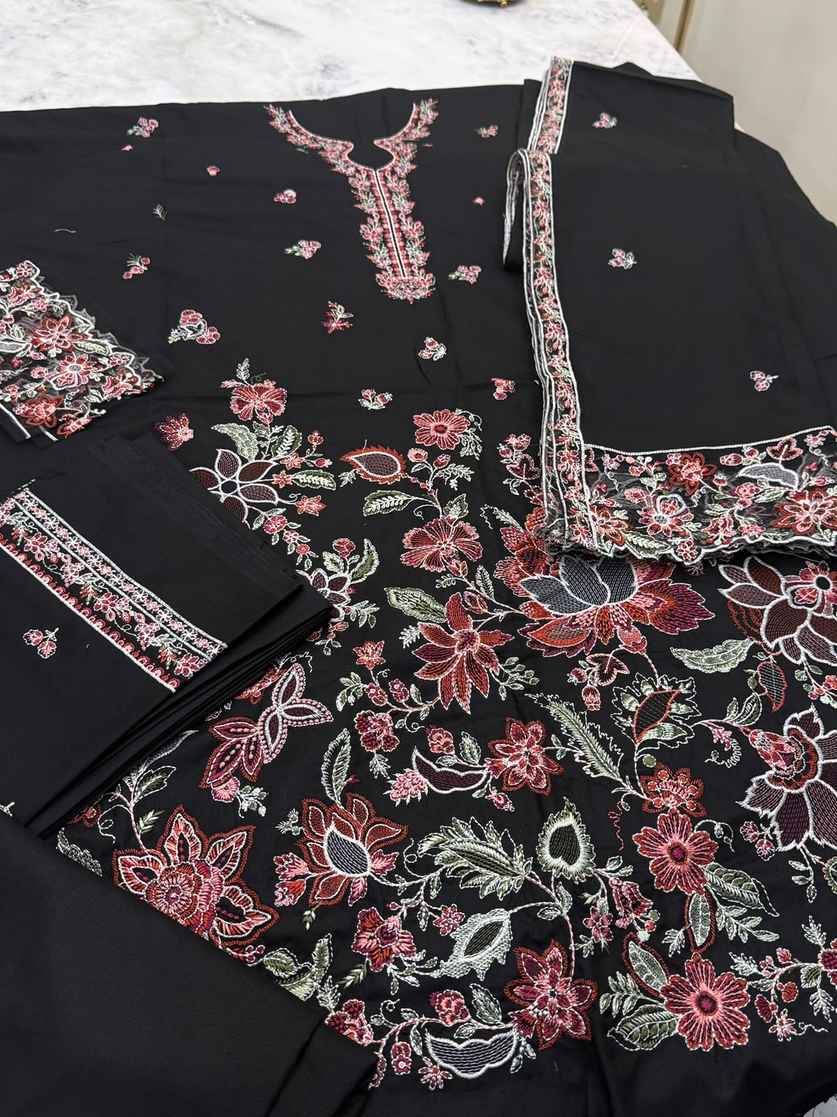 Luxury Dhanak H.R Embroidered 3PC Suit