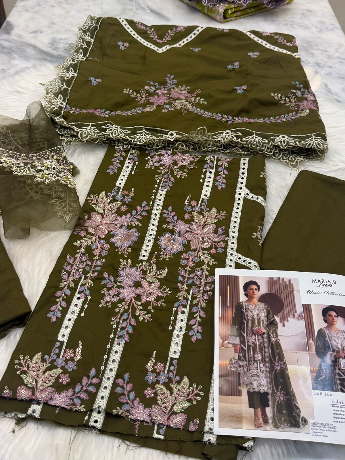 Luxury Dhanak M.B Embroidered 3PC Suit