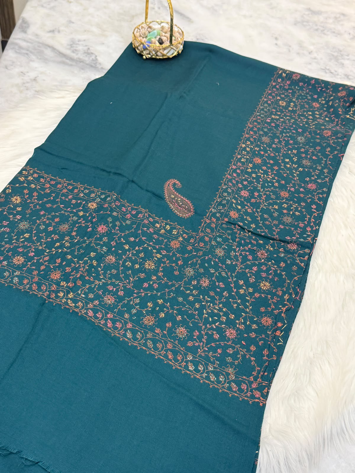 Big size Pashmina shawl