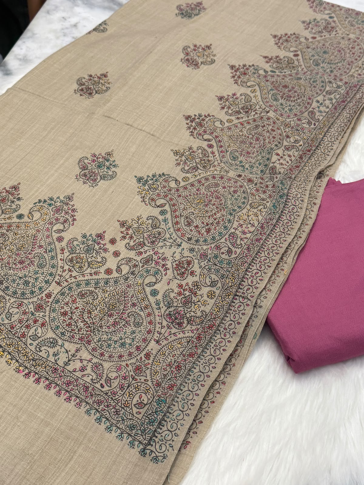 3PC Dhanak Suit with Hand-Embroidered Pashmina Shawl