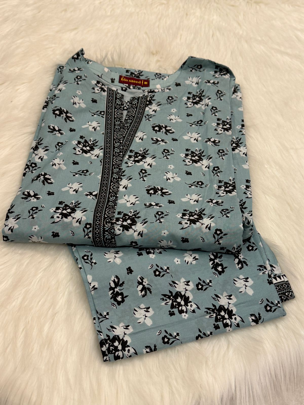 Lawn 2 pc