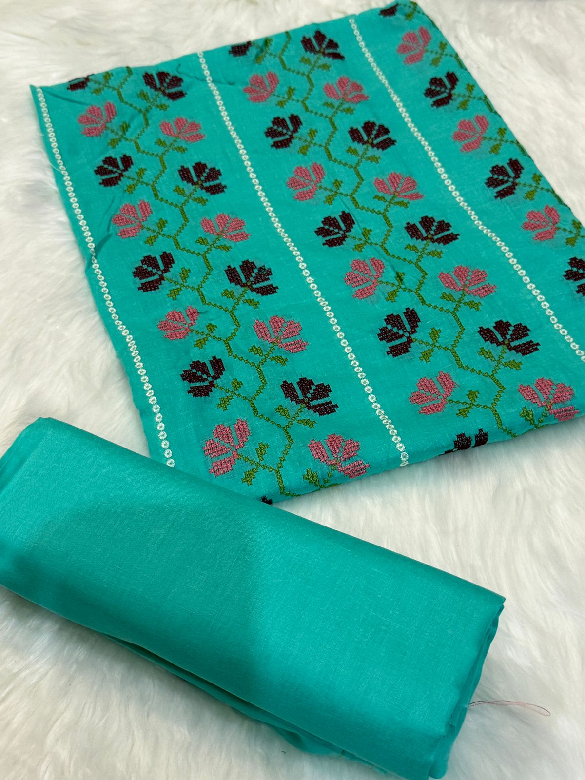 Embroidered 2pc